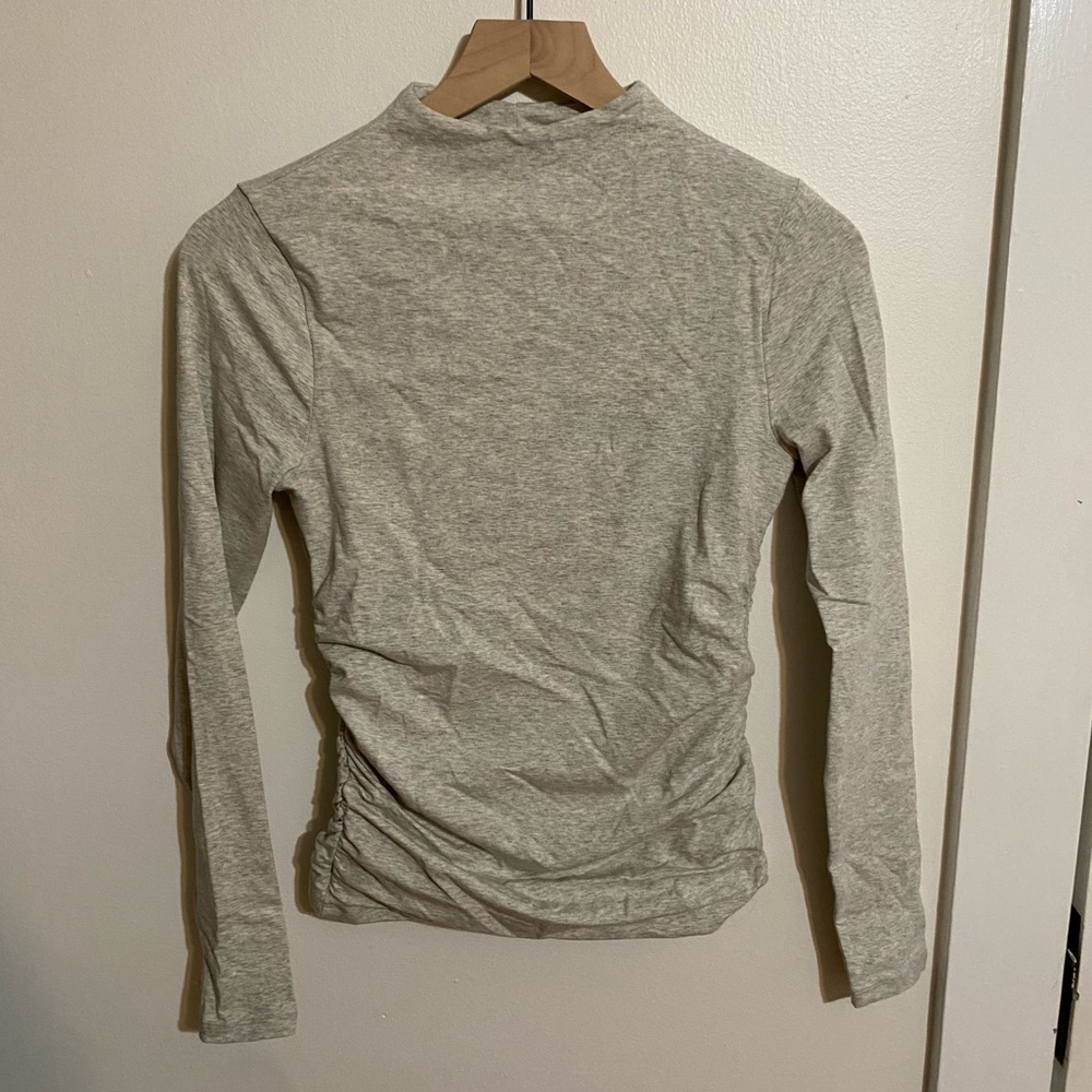 Abercrombie // stretch mock neck long sleeve small